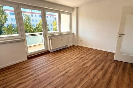 Wohnung Großenhain - 2 Zimmer, 50 m&sup2;, 72.500&euro; | Angebot:27235186