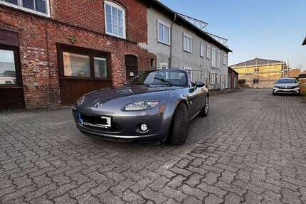 Mazda MX-5 133.000 km 9.000 &euro; Uetersen 25436