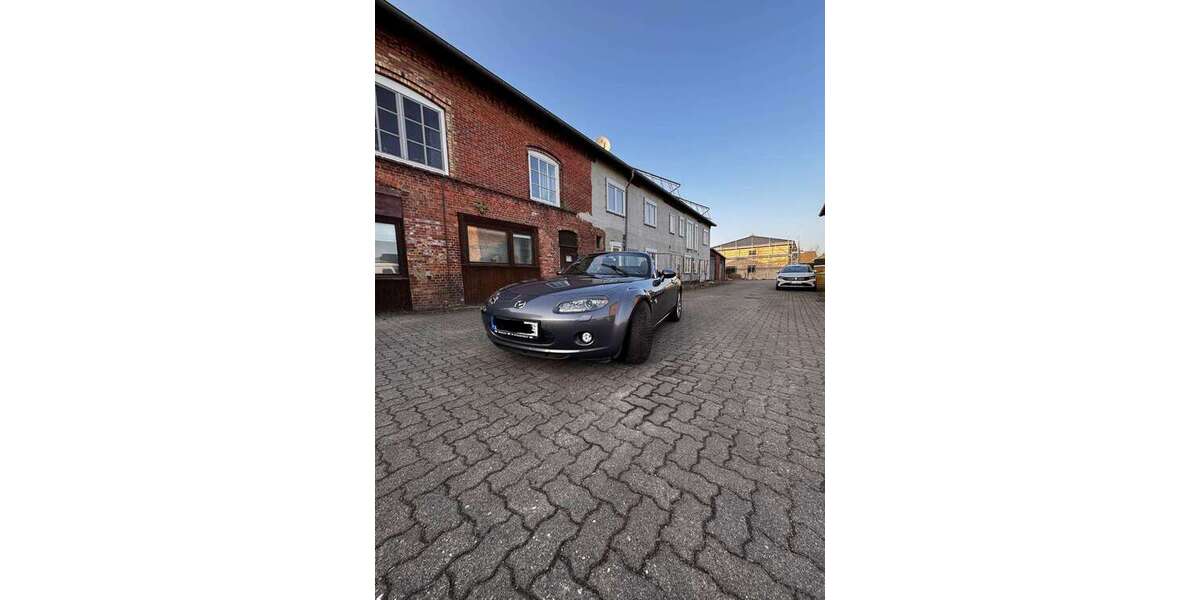 Mazda MX-5 133.000 km 9.000 &euro; Uetersen 25436
