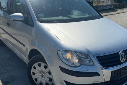 VW Touran 315.600 km 2.490 € Bickenbach 64404