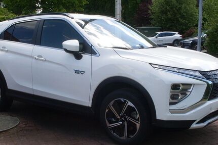 Mitsubishi Eclipse Cross 52.000 km 20.900 &euro; Alt-Mölln 23881
