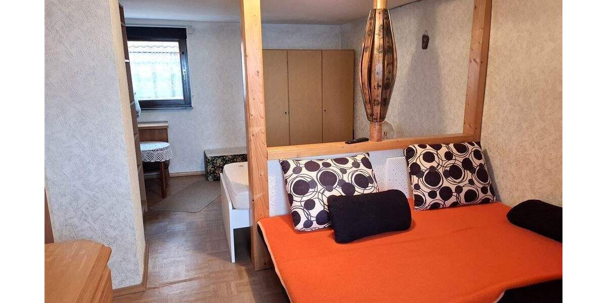 Reihenmittelhaus Thüngersheim - 5 Zimmer, 132 m&sup2;, 254.000&euro; | Angebot:24228777
