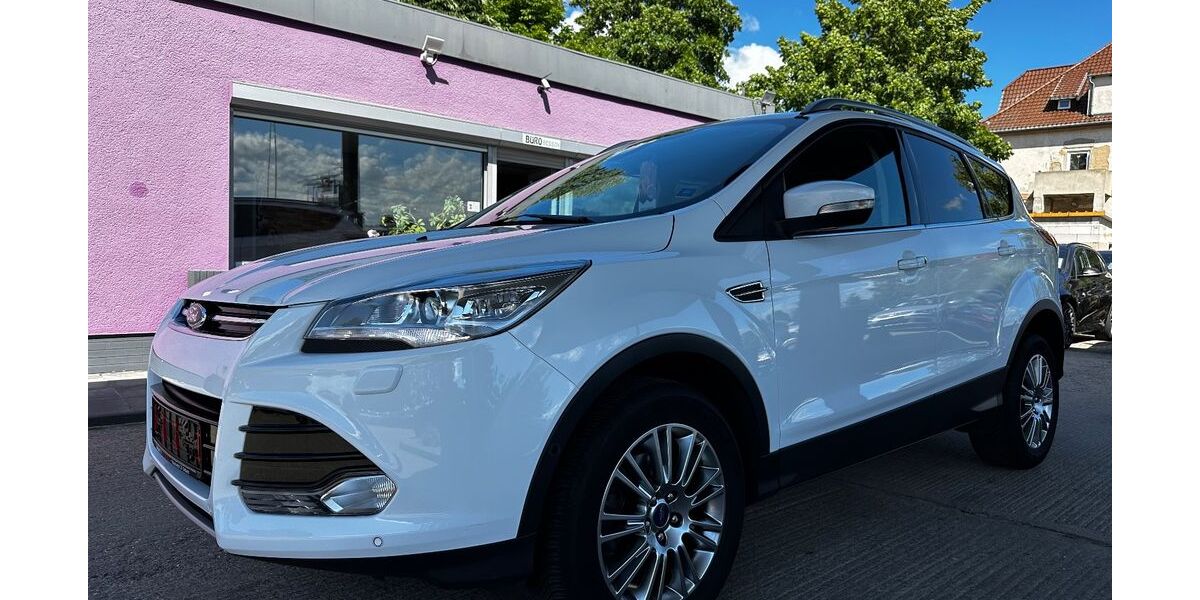 Ford Kuga 126.061 km 9.990 &euro; Kabelsketal OT Gröbers 06184