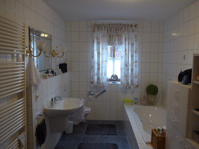 Einfamilienhaus Geisenfeld - 8 Zimmer, 212 m&sup2;, 798.000&euro; | Angebot:26762798