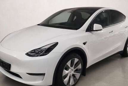 Tesla Model Y 89.860 km 32.900 &euro; München 80992