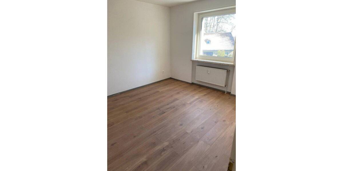 Etagenwohnung Goslar Steinberg - 4 Zimmer, 100 m&sup2;, 830&euro; | Angebot:26908514