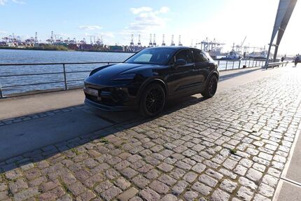 Porsche Macan 4.538 km 80.900 &euro; Hamburg 22763