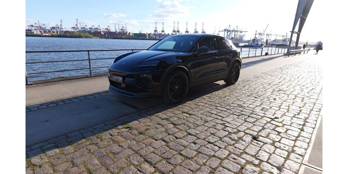 Porsche Macan 4.538 km 80.900 &euro; Hamburg 22763