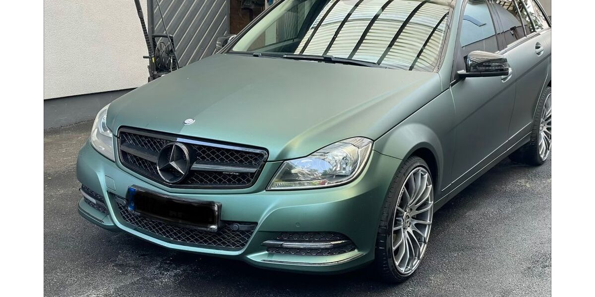 Mercedes-Benz C 200 116.736 km 9.500 &euro; Ehrenfriedersdorf 09427