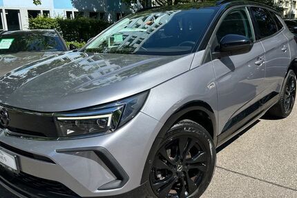Opel Grandland (X) 47.933 km 17.999 &euro; München 80636