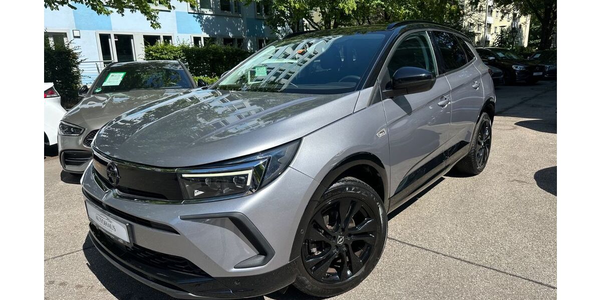 Opel Grandland (X) 47.933 km 17.999 &euro; München 80636
