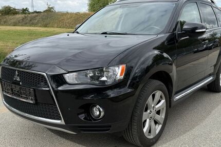 Mitsubishi Outlander 168.300 km 5.900 &euro; Rastow 19077
