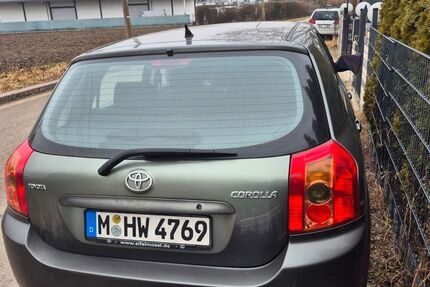 Toyota Corolla 185.000 km 3.000 &euro; München 80995