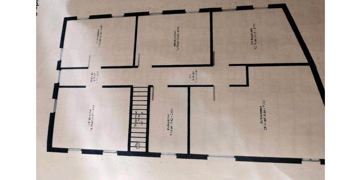 Etagenwohnung Weikersheim - 6 Zimmer, 217 m&sup2;, 980&euro; | Angebot:26697085