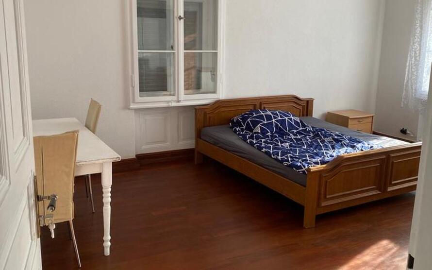 GästeZimmer mit Internet, Gästeküche, EtagenDuscheWc, Waschmaschine