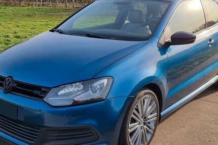 VW Polo 103.497 km 9.050 &euro; Bergen auf Rügen 18528
