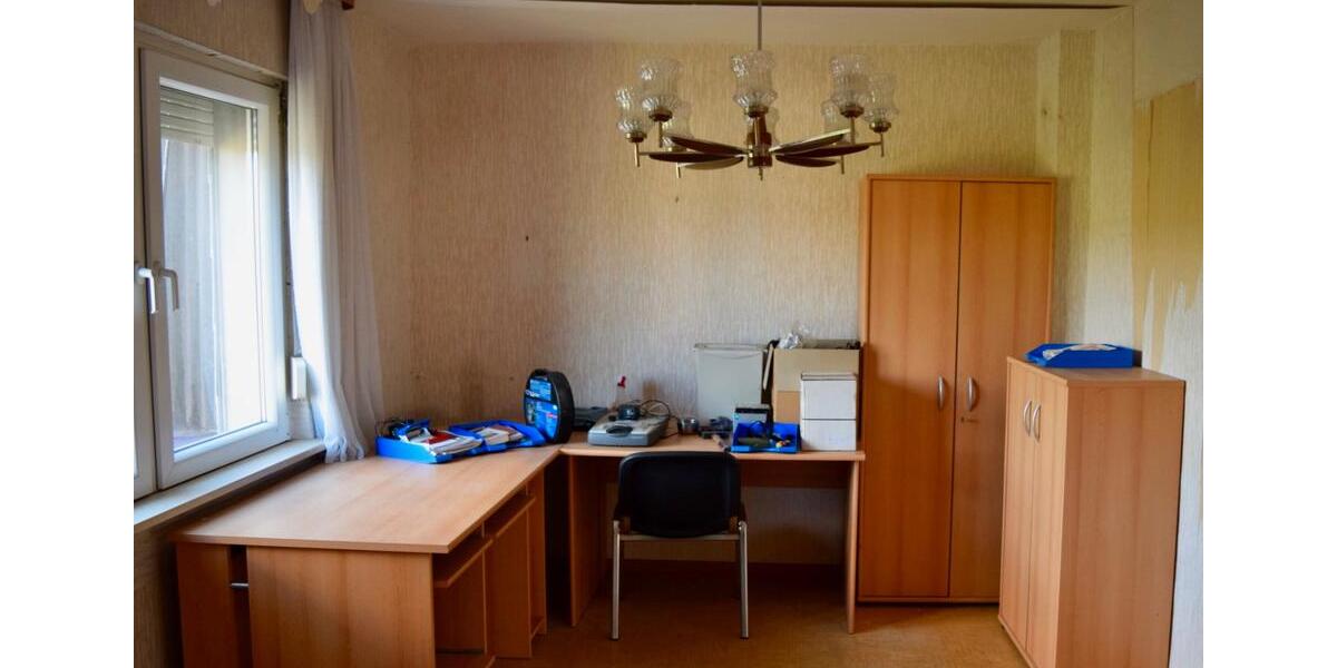 Einfamilienhaus Kastellaun - 7 Zimmer, 110 m&sup2;, 99.000&euro; | Angebot:27005558
