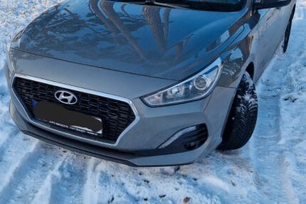 Hyundai i30 83.000 km 12.600 &euro; Essen 45128