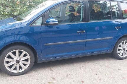 VW Touran 306.000 km 4.950 &euro; Wernigerode 38855