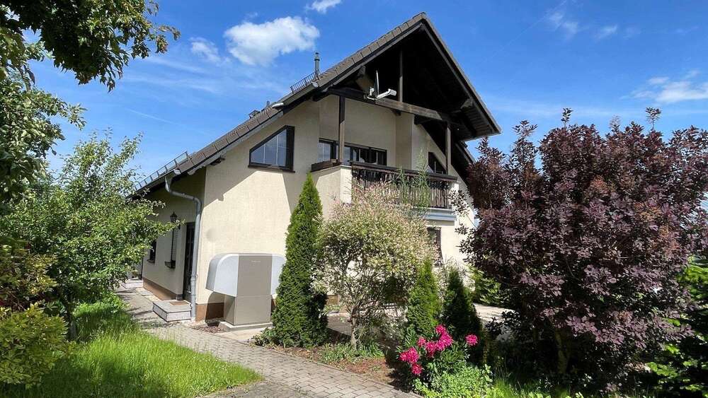 Einfamilienhaus Mülsen - 6 Zimmer, 186 m&sup2;, 438.000&euro; | Angebot:25276917