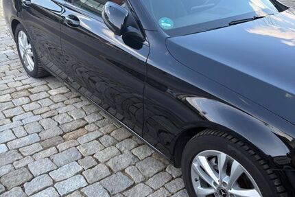Mercedes-Benz C 220 124.900 km 19.990 &euro; Poppenhausen 97490