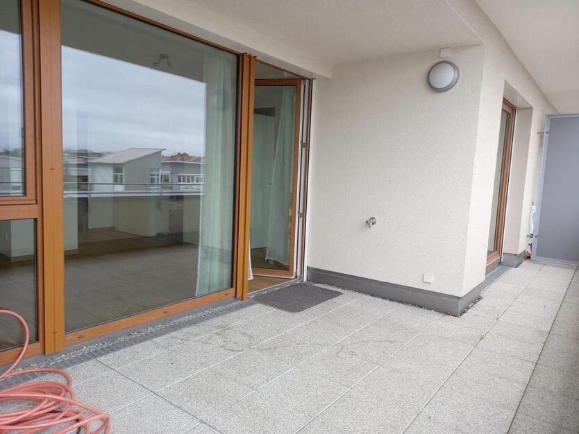 2 Zi - Seniorenwohnung, barrierefrei mit Hausnotruf und Gemeinschaftsangeboten in Tamm zimmer