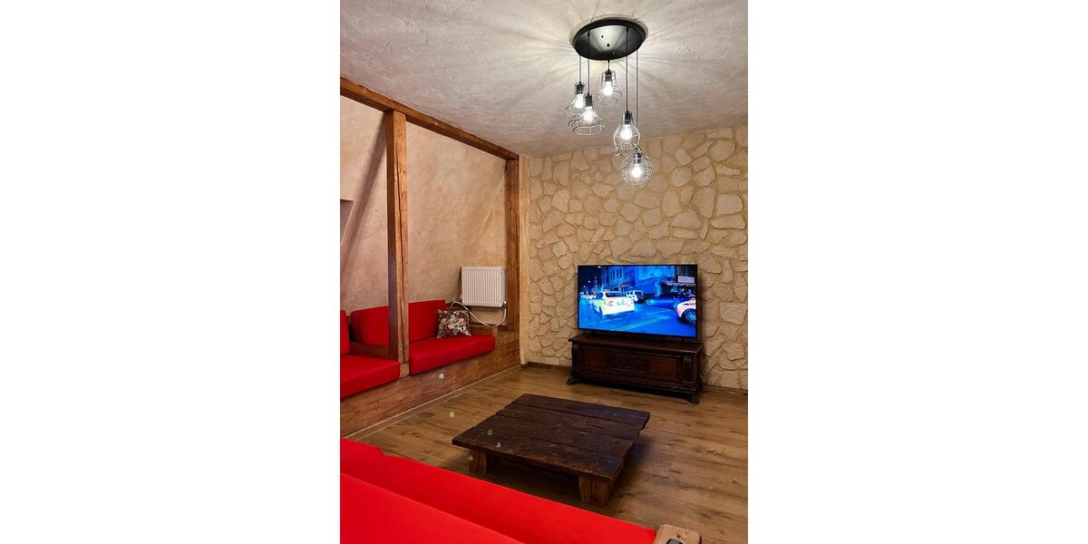 Möblierte Maisonette-Wohnung 115 m² (Dachgeschoss) 5 zimmer