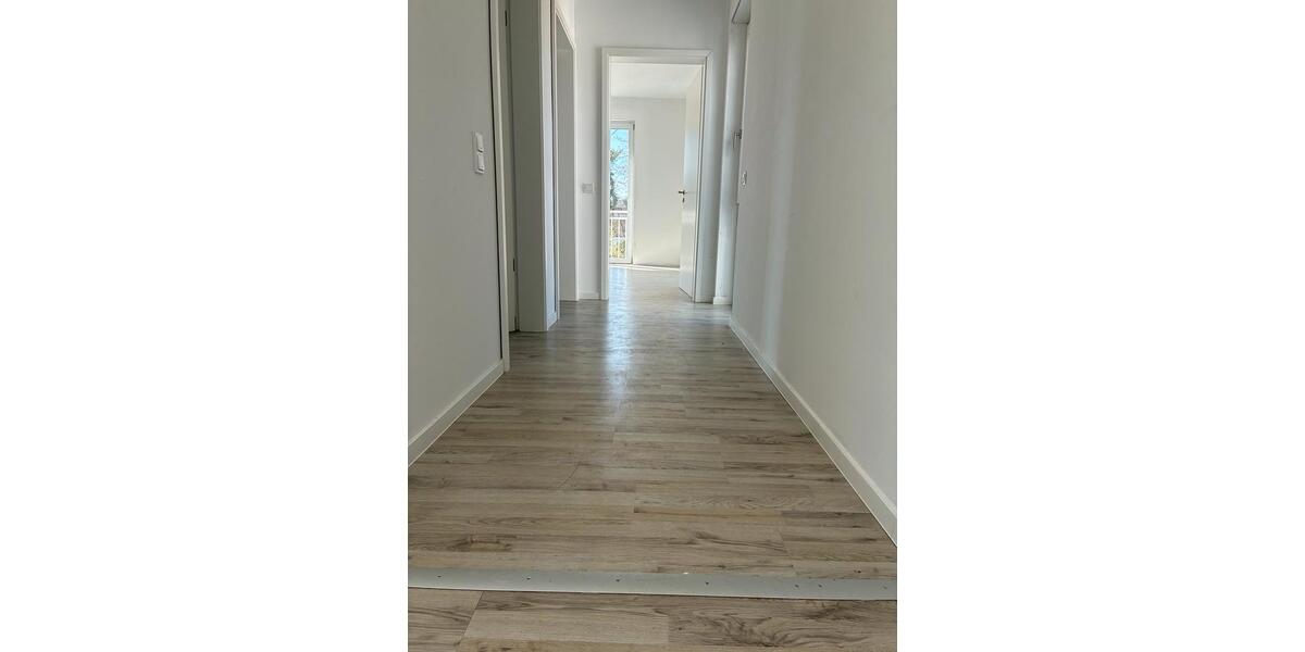 Etagenwohnung Hohen Neuendorf - 5 Zimmer, 130 m&sup2;, 550.000&euro; | Angebot:26544389
