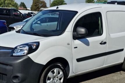 Renault Kangoo E-TECH 28.000 km 9.999 &euro; Annaburg 06925