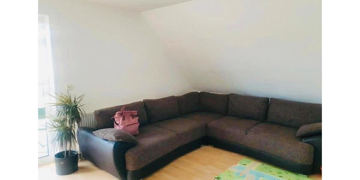 Dachgeschoßwohnung Friesenheim - 3 Zimmer, 100 m&sup2;, 1.180&euro; | Angebot:25477865