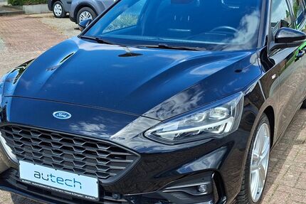 Ford Focus 61.950 km 14.290 &euro; Hamminkeln-Dingden 46499