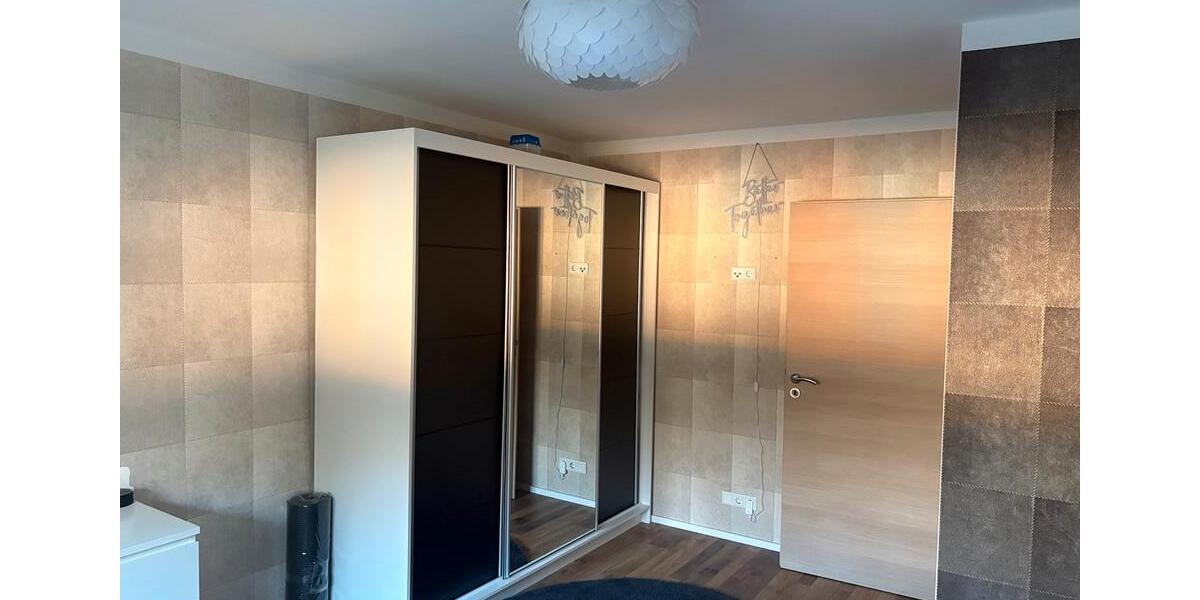 Etagenwohnung Nebra (Unstrut) - 4 Zimmer, 71 m&sup2;, 55.000&euro; | Angebot:25539479