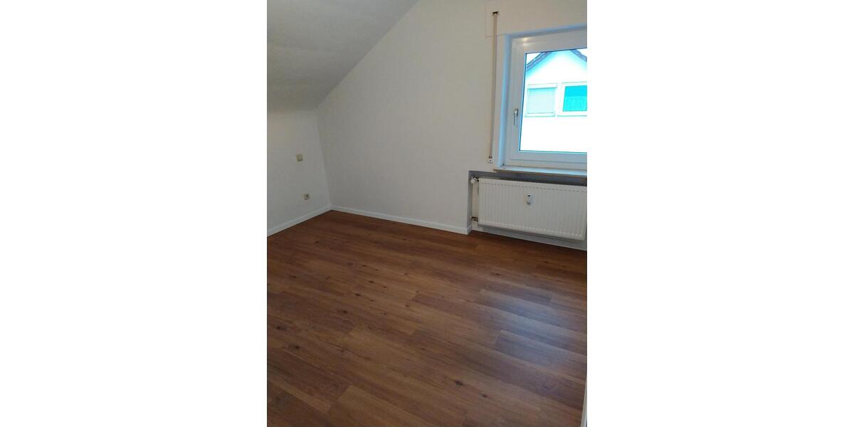 Dachgeschoßwohnung Schwäbisch Gmünd Bargau - 3 Zimmer, 73 m&sup2;, 720&euro; | Angebot:26407649
