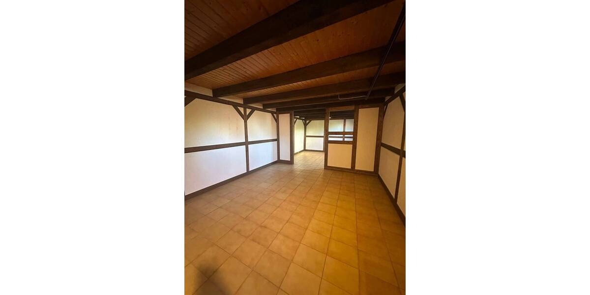 Gewerbeobjekt Leinburg Weißenbrunn - 6 Zimmer, 295 m&sup2;, 1.100&euro; | Angebot:23958257