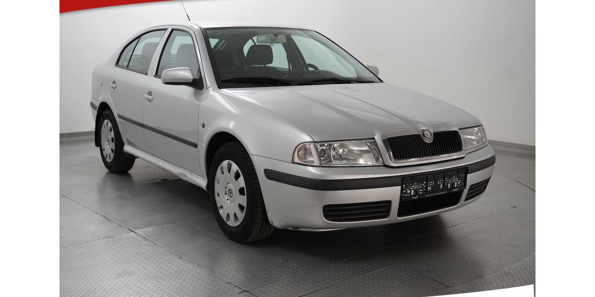 Skoda Octavia 183.000 km 1.650 &euro; Bebra 36179