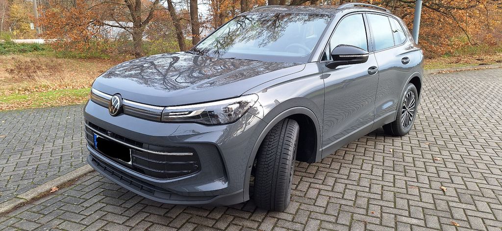 VW Tiguan 12.000 km 36.900 &euro; Braunschweig 38112