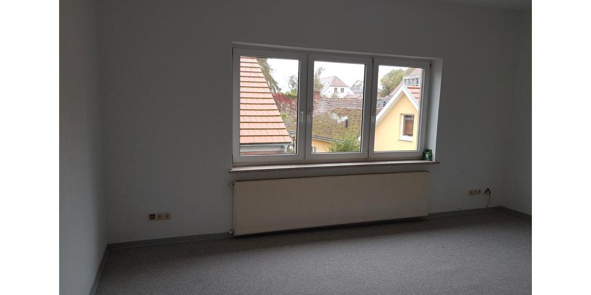 Etagenwohnung Ludwigslust - 3 Zimmer, 82 m&sup2;, 594&euro; | Angebot:26646270