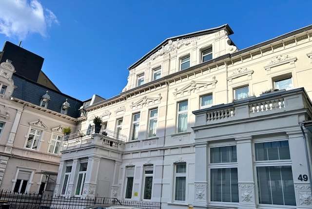 Haus zum Kaufen in Aachen 1.440.000 € 380 m²