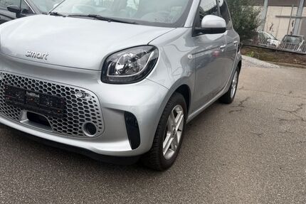 Smart ForFour 13.650 km 11.890 &euro; Lübeck 23554