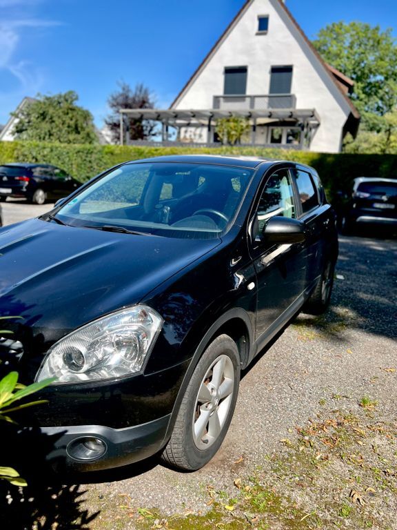 Nissan Qashqai 182.000 km 5.000 € Stade 21682