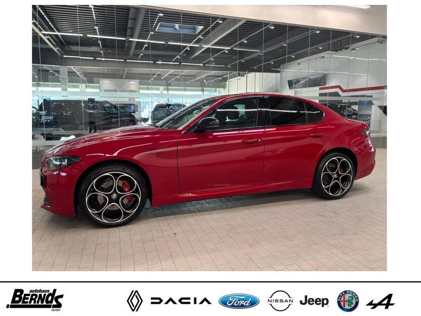 Alfa Romeo Giulia 18.324 km 38.210 € Dortmund 44145