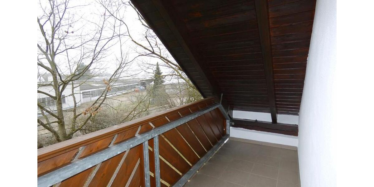 Dachgeschoßwohnung Lauingen (Donau) - 2 Zimmer, 60 m&sup2;, 640&euro; | Angebot:24976523