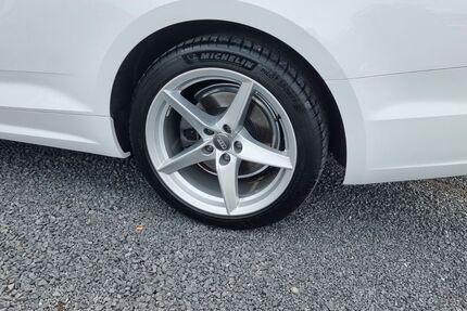Audi A5 19.400 km 32.900 &euro; Dornburg 65599