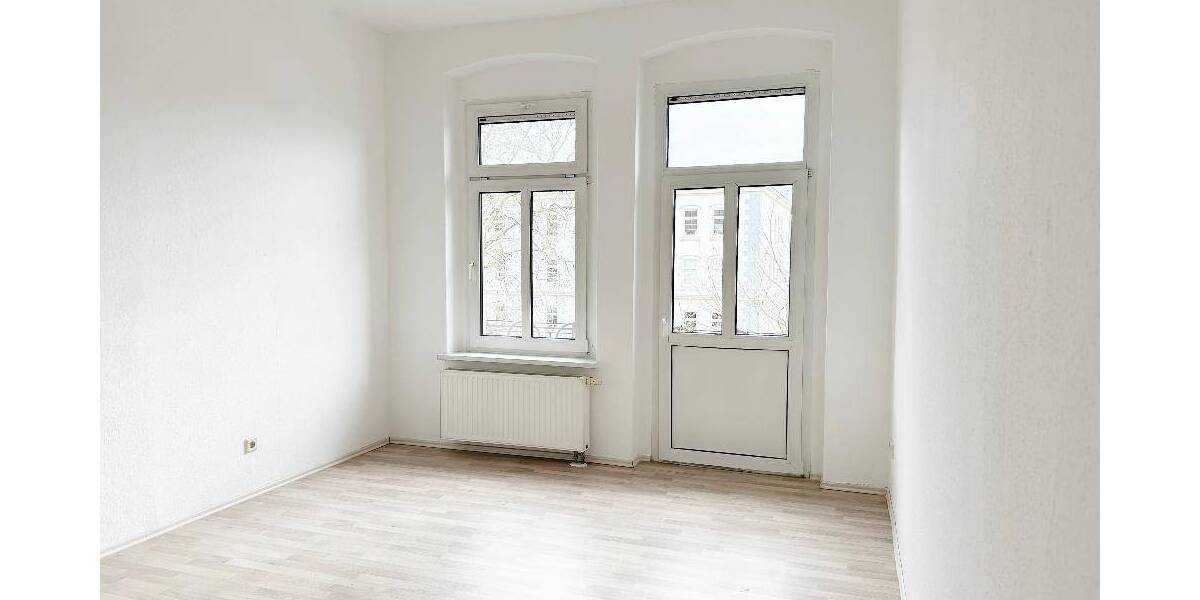 Etagenwohnung Riesa Altriesa - 2 Zimmer, 73 m&sup2;, 395&euro; | Angebot:25985365