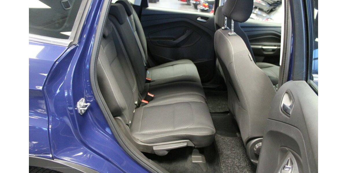 Ford Kuga 2.0 TDCi 2x4 Trend 115.640 km 11.980 &euro; Euskirchen 53881