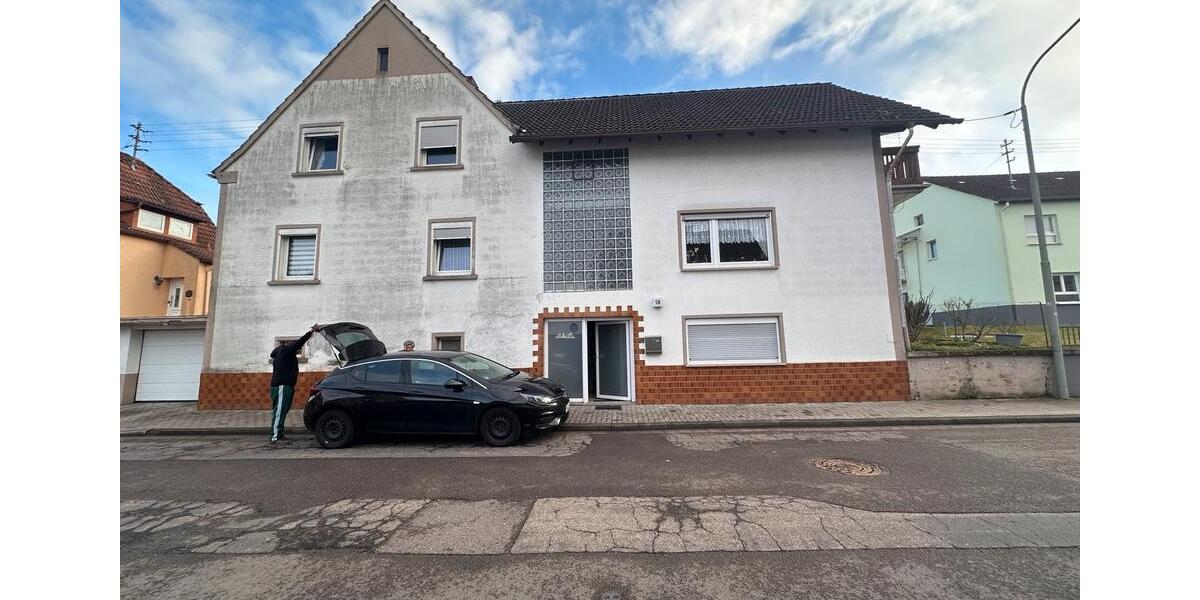 Einfamilienhaus Hermersberg - 10 Zimmer, 190 m&sup2;, 175.000&euro; | Angebot:26448247