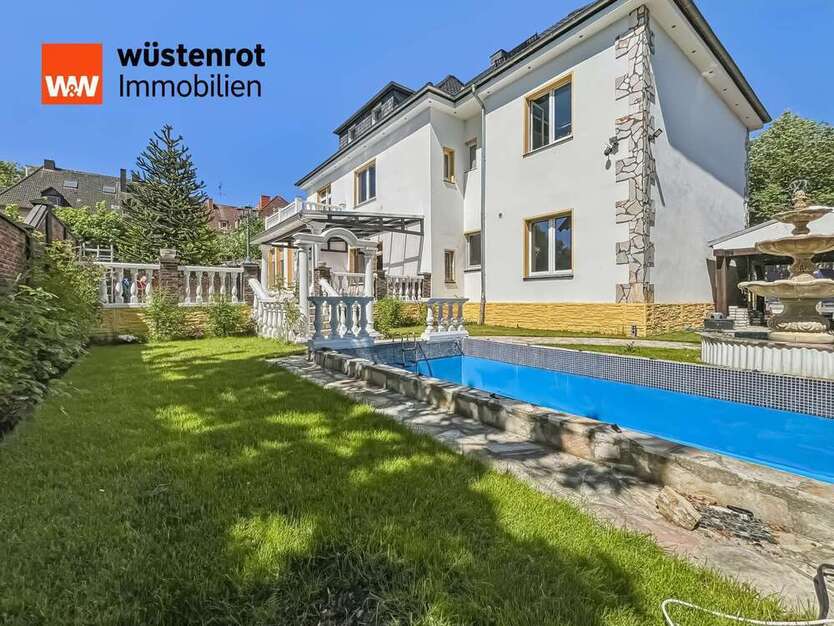 Haus zum Kaufen in Recklinghausen 1.500.000 € 471 m²