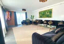 130 m2 Wohnung zu vermieten