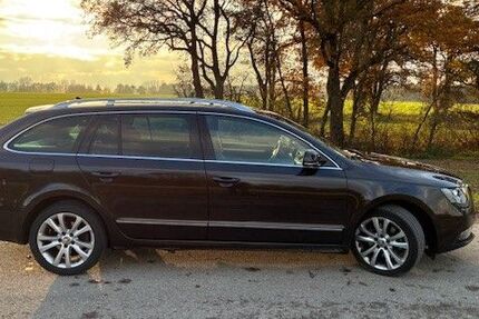 Skoda Superb 224.000 km 10.400 &euro; Stammham 85134