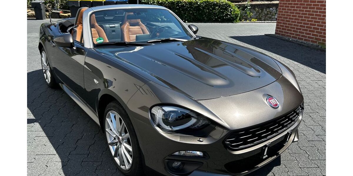 Fiat 124 Spider 35.500 km 18.900 &euro; Hagen 58099